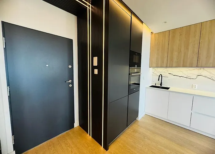 Sokolska Towers With Gym And Sauna